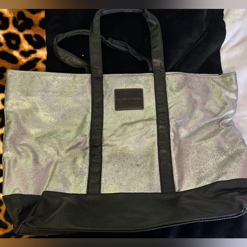 Victoria Secret Travel Bag